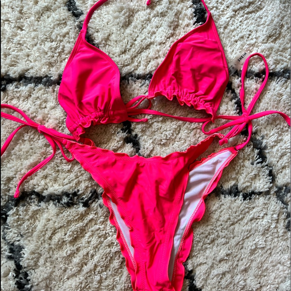 Bathing suit